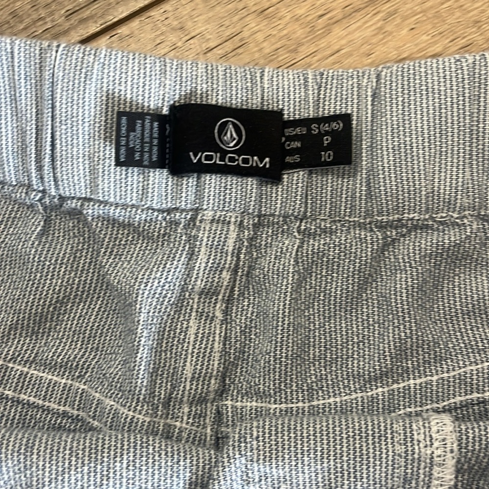 Women’s Volcom Sunday Strut Drawstring Shorts - image 2